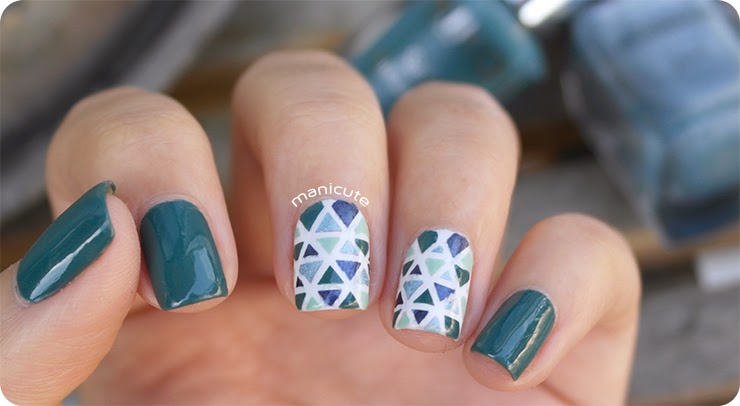 nail art triángulos nail tapes