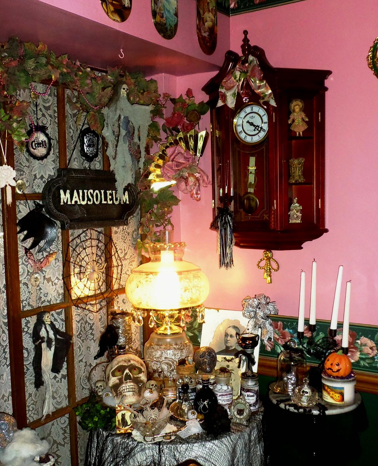 Garden Decoration Ideas Homemade Halloween Decor In The Dining