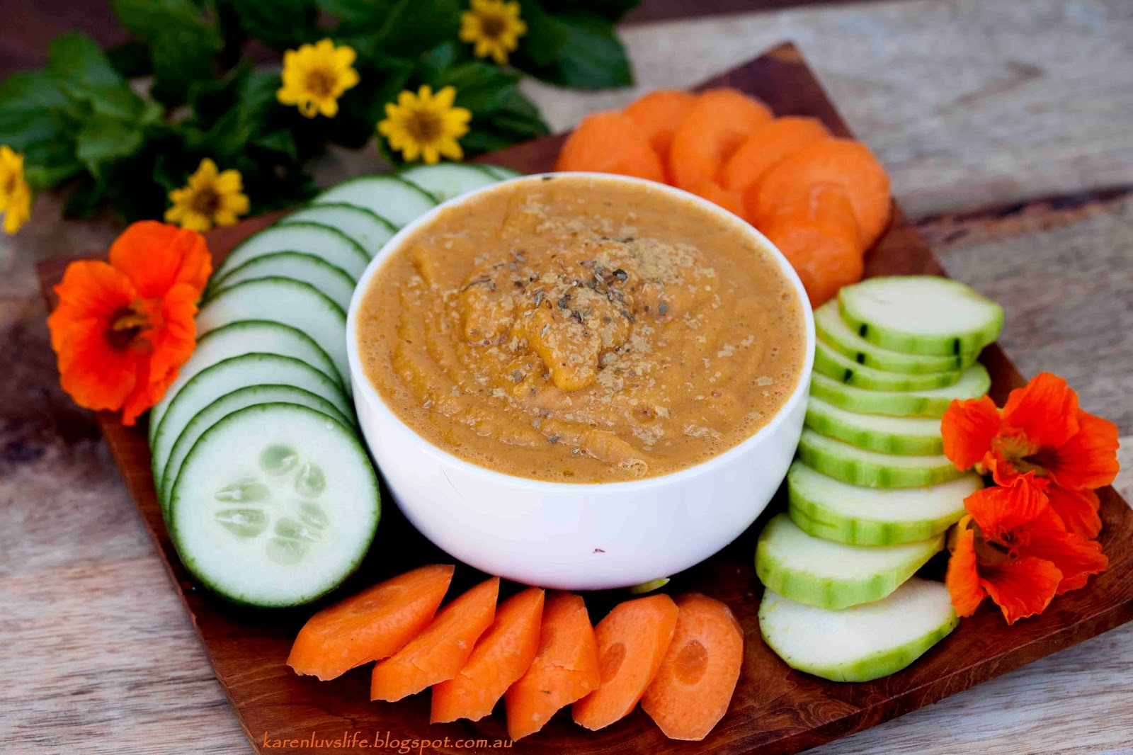 Low Fat Cheesy Veggie dip for a sharing plate raw vegan KARENLUVSLIFE