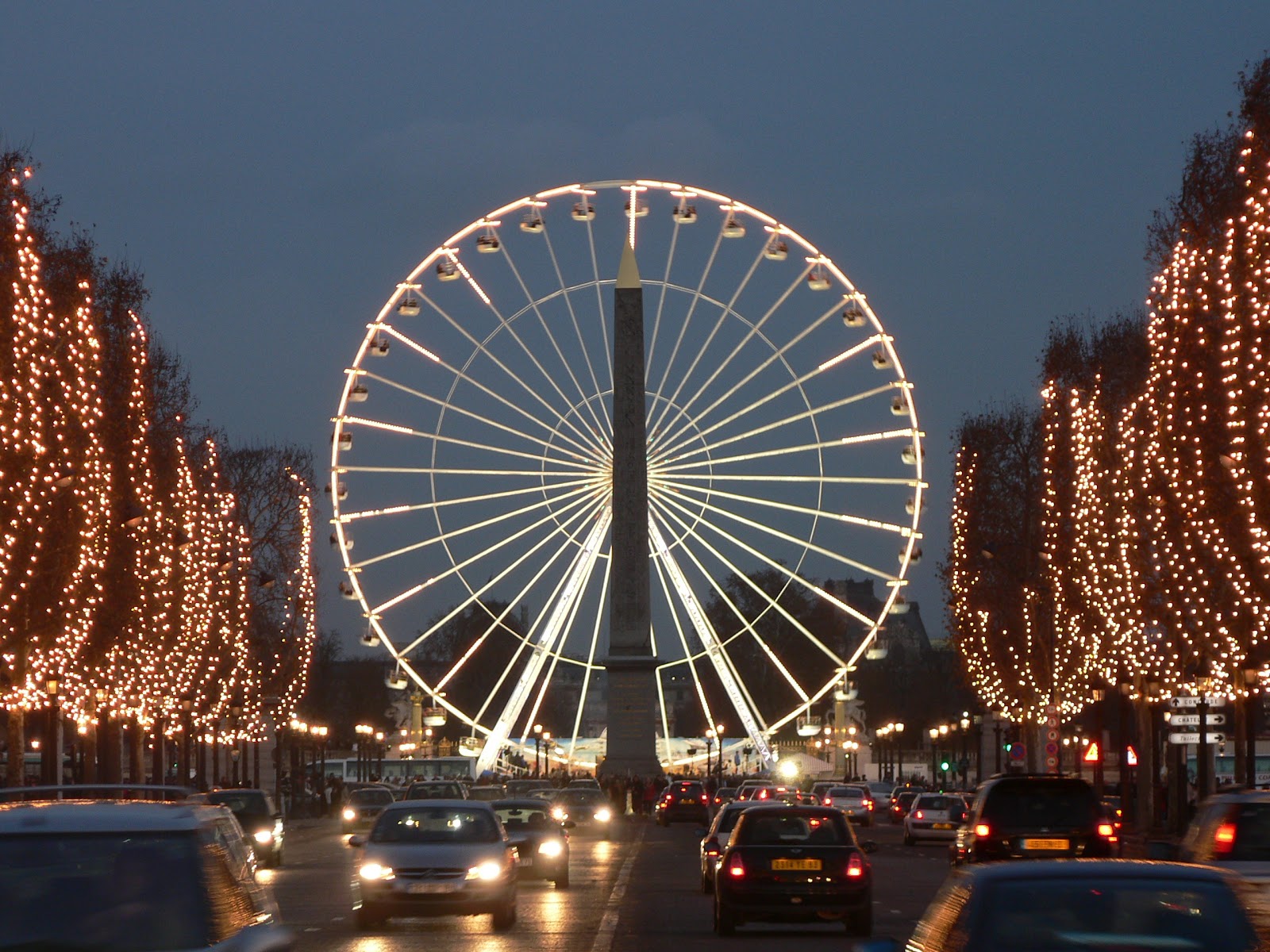 Tourism: Champs Elysees