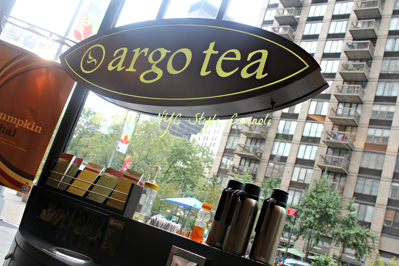 Argo Tea Cafe' NYC, Style & a little Cannoli