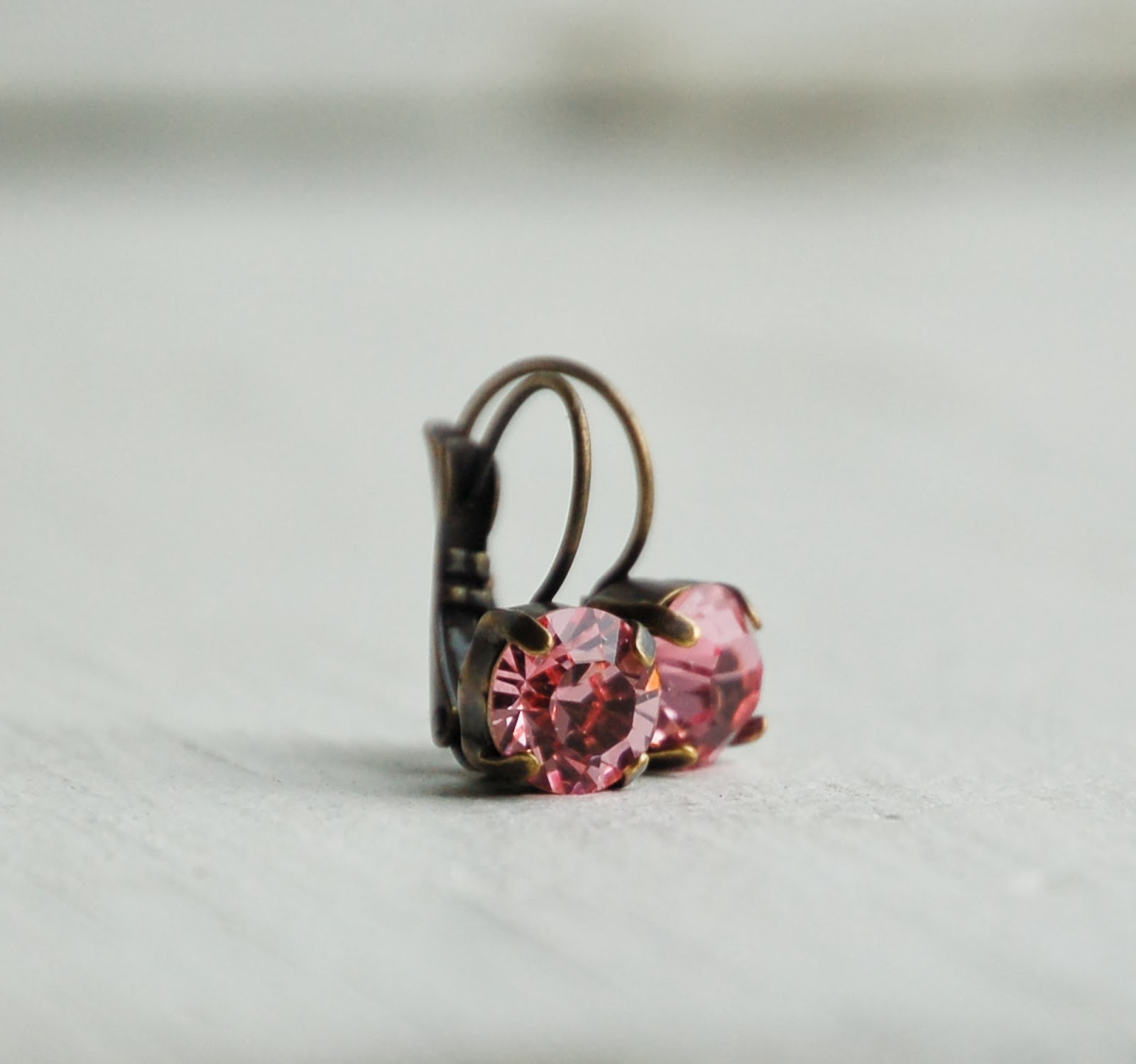 https://www.etsy.com/listing/166579749/pink-crystal-rhinestones-earrings-rose?ref=shop_home_active_3&ga_search_query=lever%2Bback%2Brhinestone