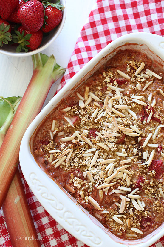 Strawberry Rhubarb Baked Oatmeal Skinnytaste Bloglovin’