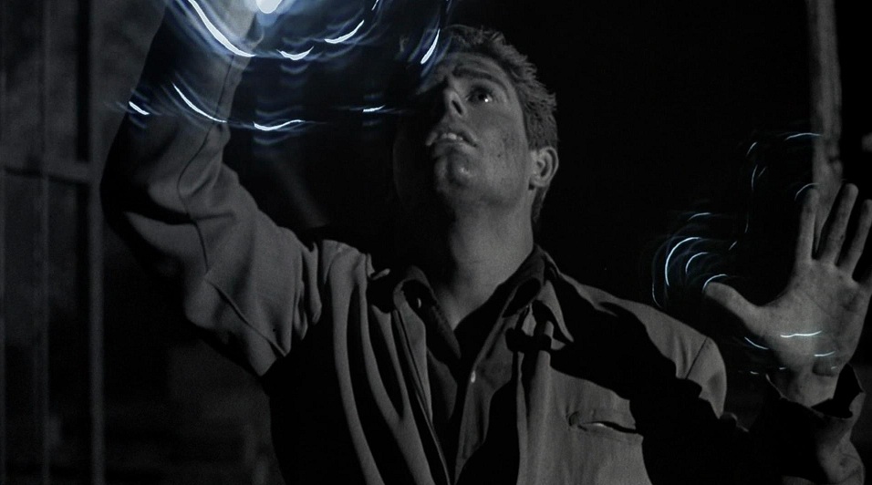 Staystillreviews: Interview with Zach Galligan