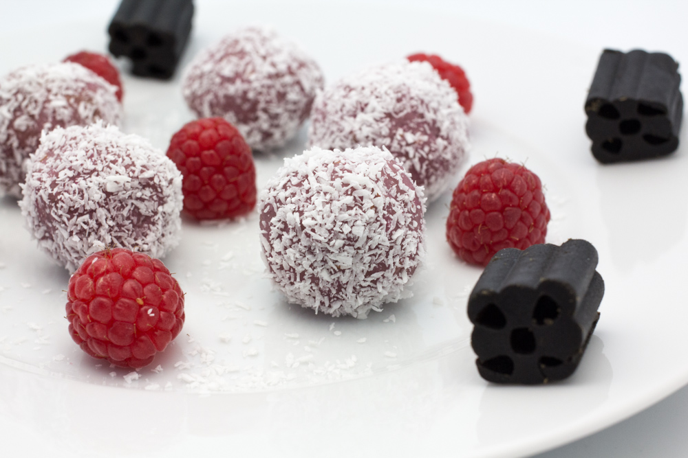Hovkonditorn Raspberry Licorice Balls