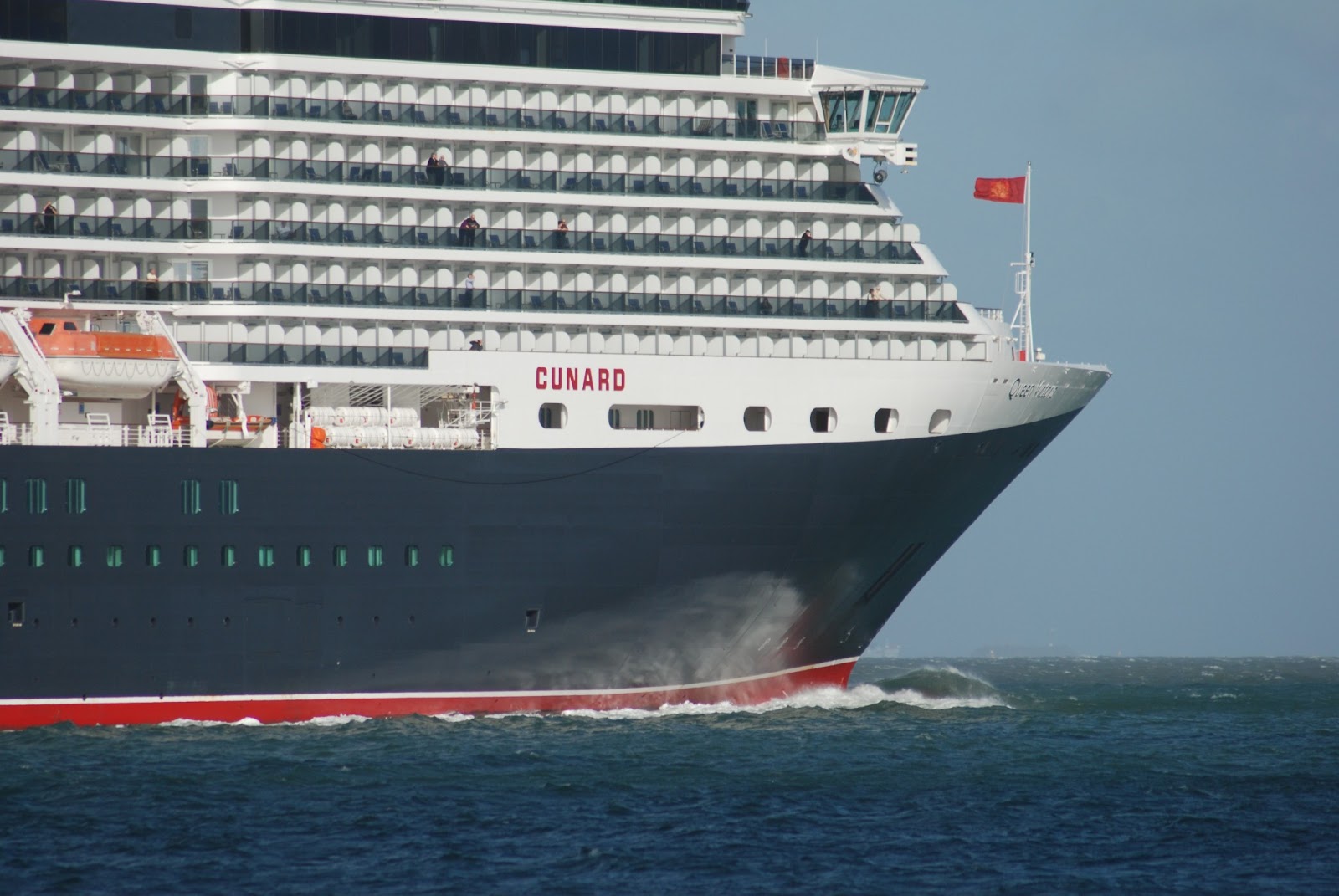 CUNARD, CARNIVAL UK and "CUNARD QUEENS" departing Southampton