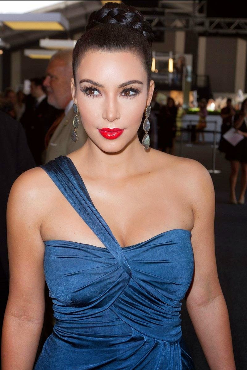 Kim Kardashian Hairstyles 2014