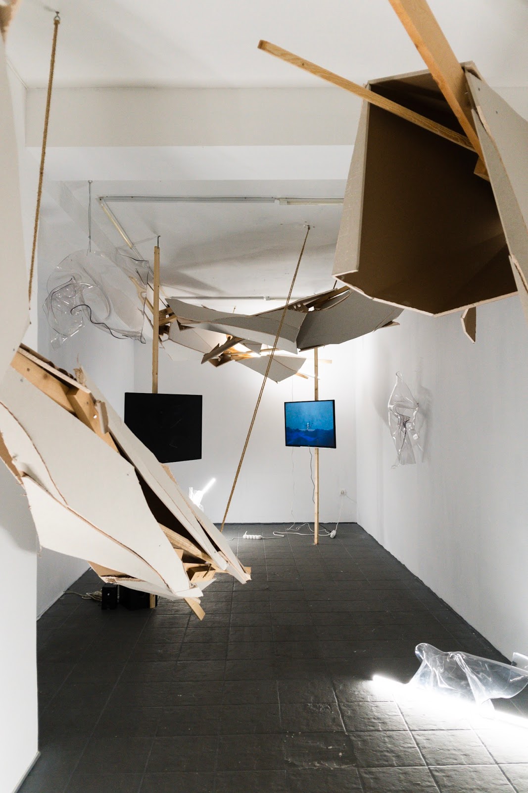 Contemporary Art Writing Daily February 2020