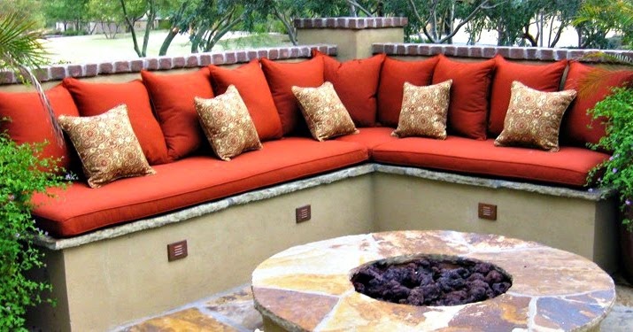 Patios y Jardines : BANQUETAS CON ALMOHADONES O COJINES DECORATIVOS