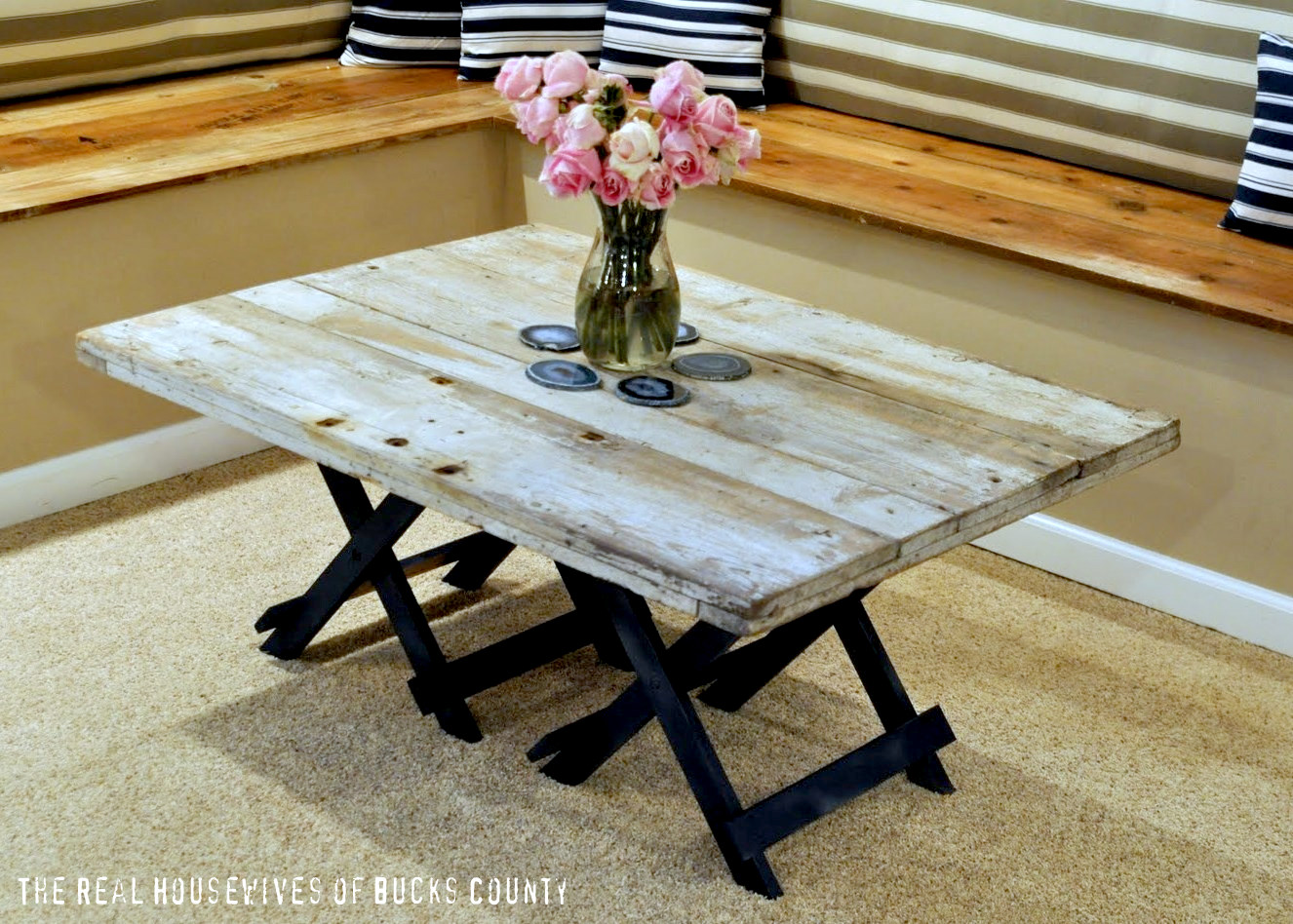  this table inspires you to bring a little barn wood into your homes