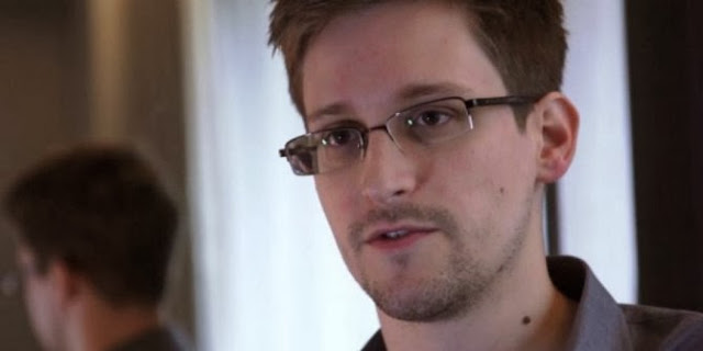 Snowden dapat penghargaan integritas intelijen