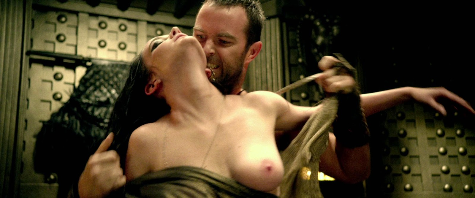 Страстная сцена с Евой Грин из фильма 300 Спартанцев +порно фото