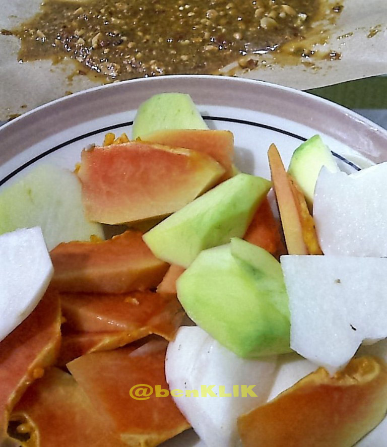 September 2015 Benklik Studio