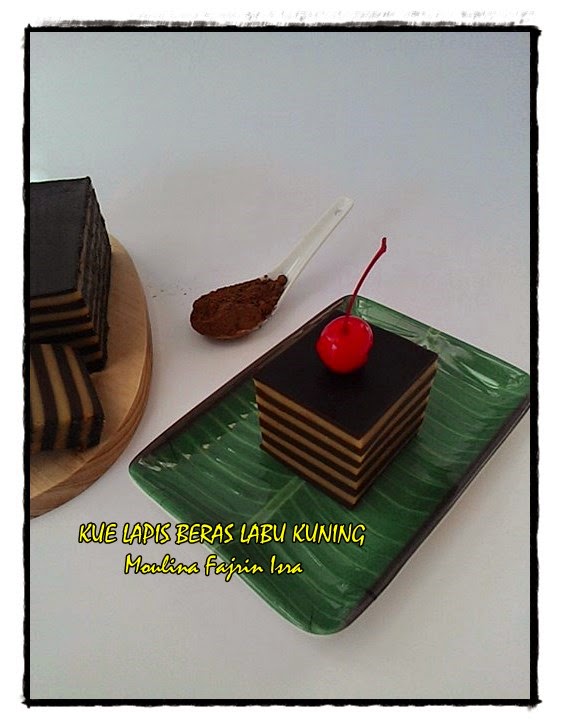 Nyak Ina Kitchen: KUE LAPIS BERAS LABU KUNING