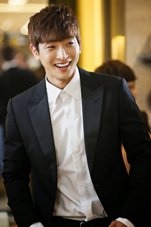 2AM's Jinwoon signs with Mystic Entertainment ~ Netizen Buzz