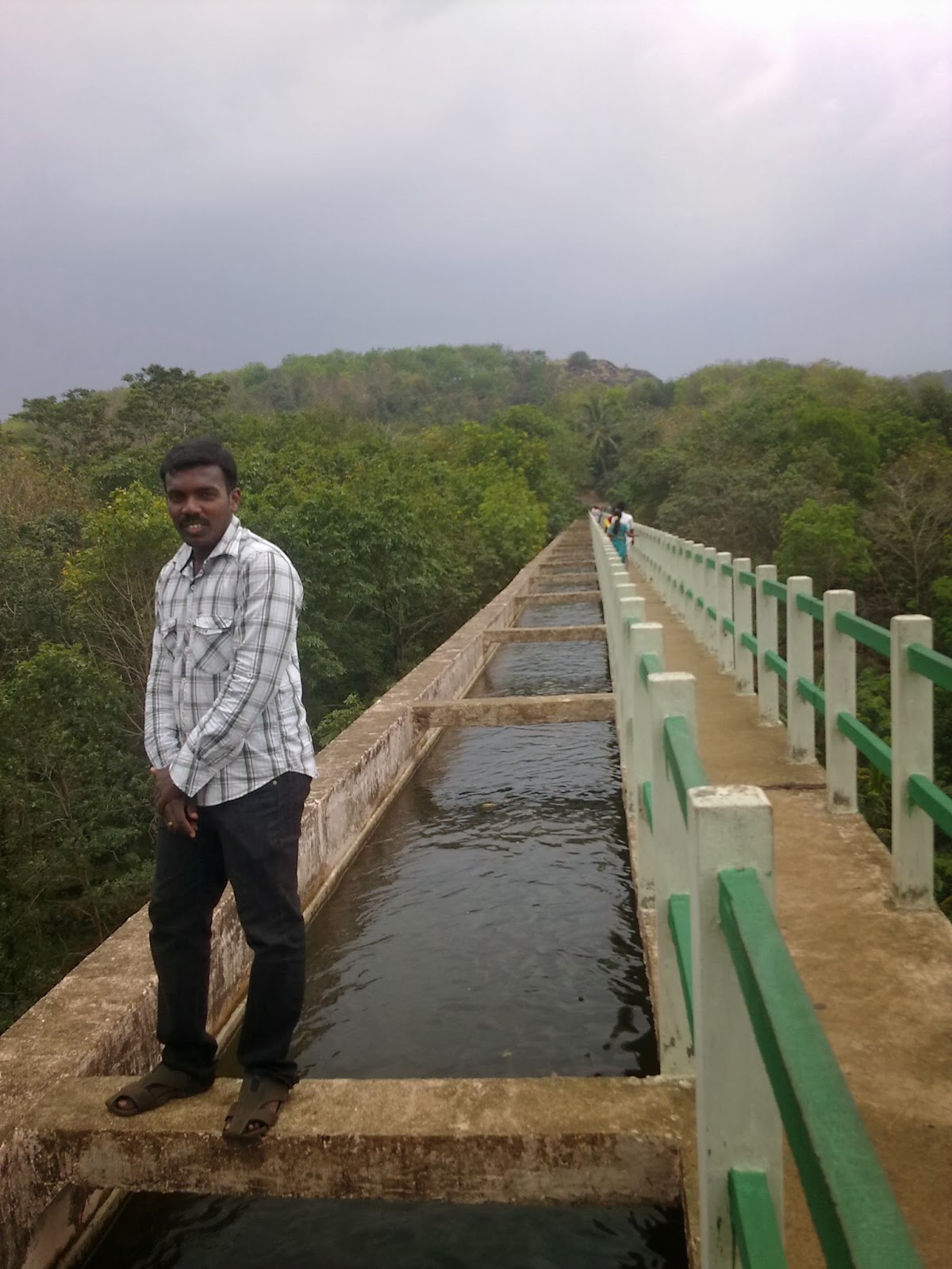 Tourist Spots in Tamil Nadu Mathur Thottipalam Bridge in Nagercoil