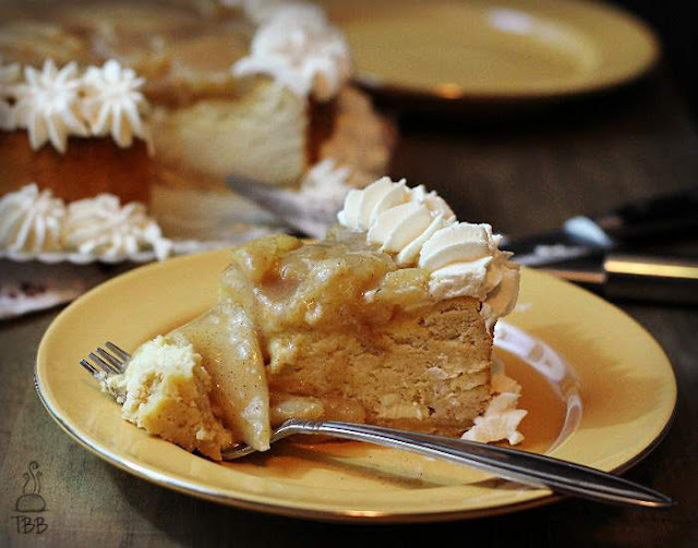 Spiced Pear Cheesecake0 | 5 Thanksgiving-Worthy Pies | 17 |