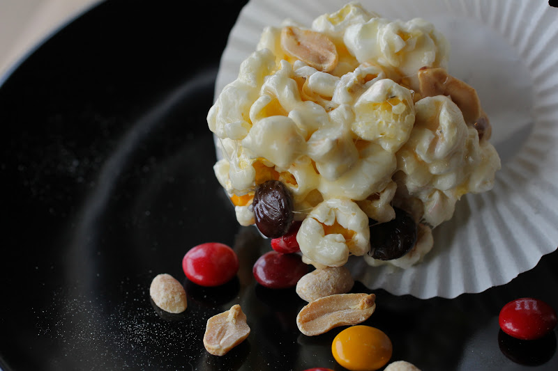 Cookie Jar Treats Marshmallow Popcorn Balls