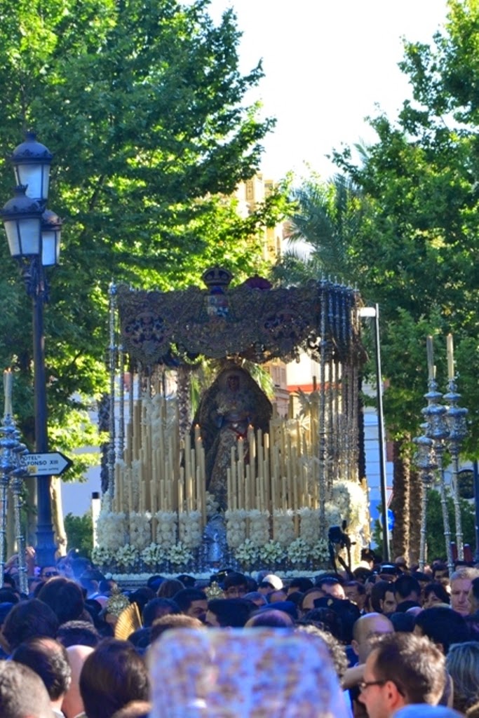 María Stma. de la Esperanza Macarena - Sevilla María Stma. de la Esperanza Macarena - Sevilla