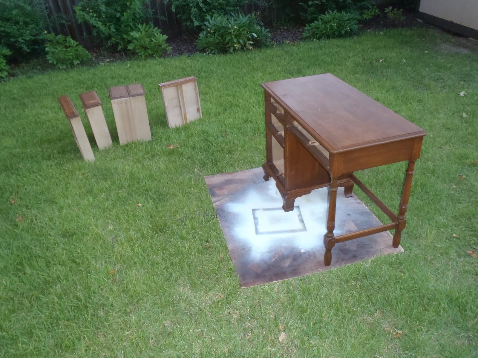 Mullens Home MakeUp the Vanity