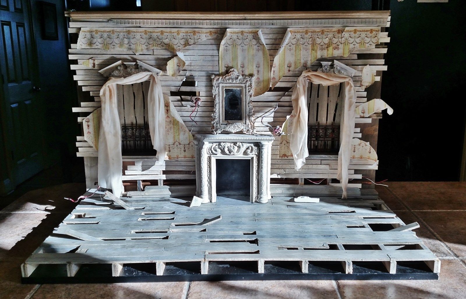 Regent Miniatures 16 Haunted Diorama on eBay now!