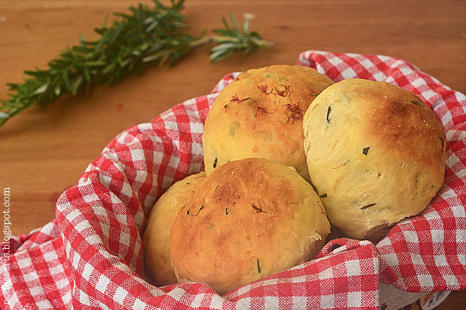 nodesserts Rosemary and Lemon Buns