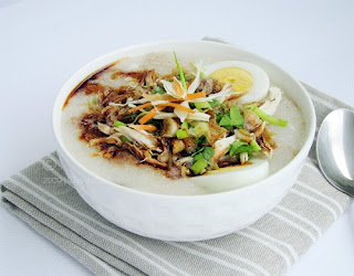 Bubur Sop Ayam Cirebon ala Sajiku® dalam mangkuk