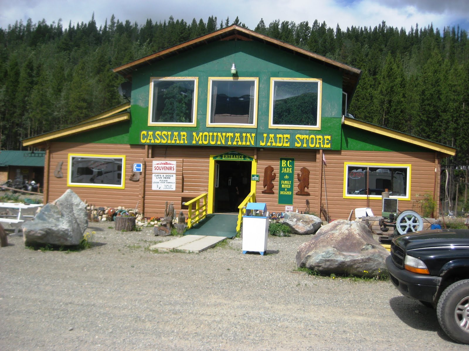 KLINE'S WESTERN ADVENTURE Stewart BC & Hyder AK