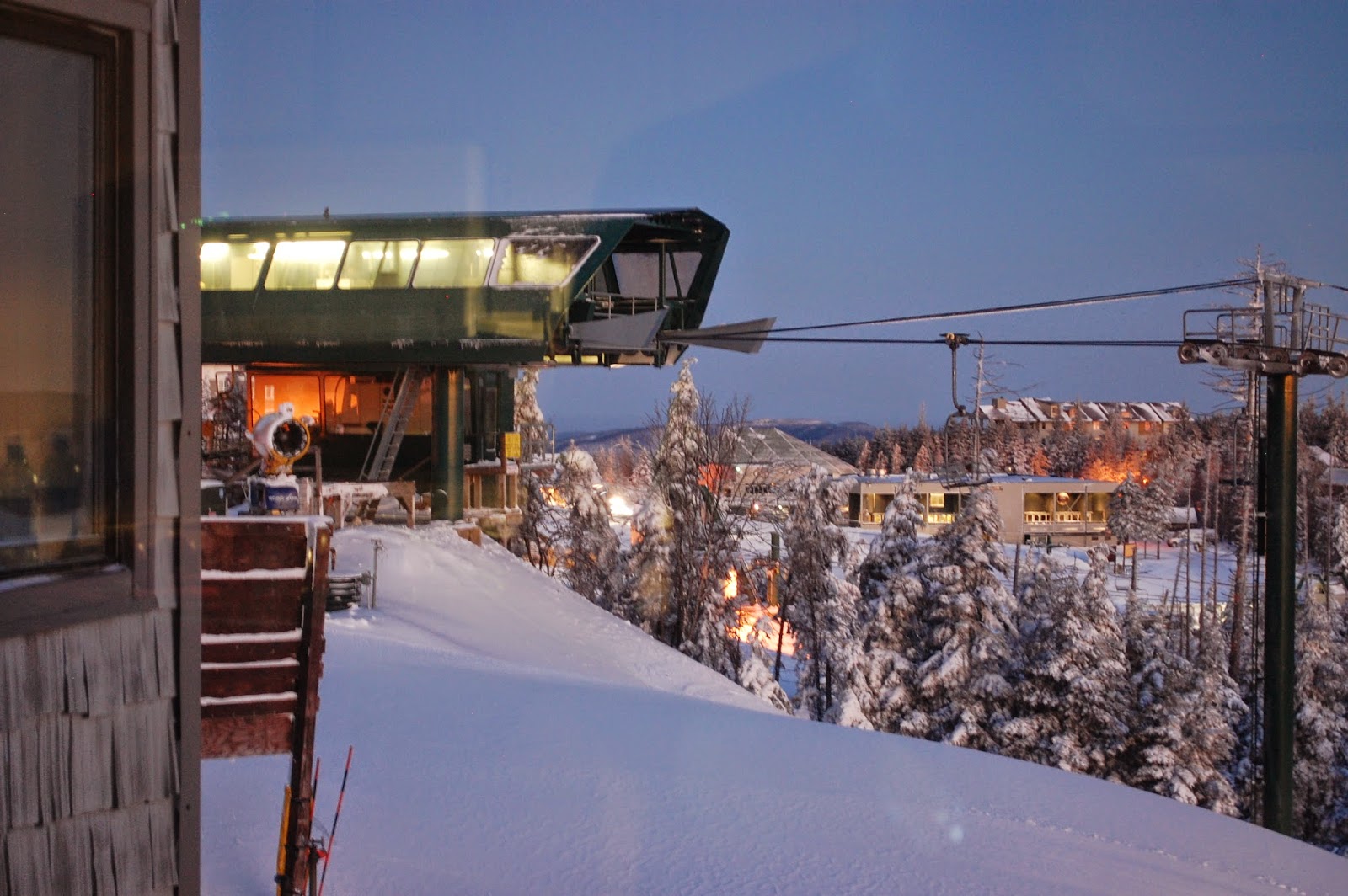 LauraandLucy Snowshoe Mountain Ski Adventure