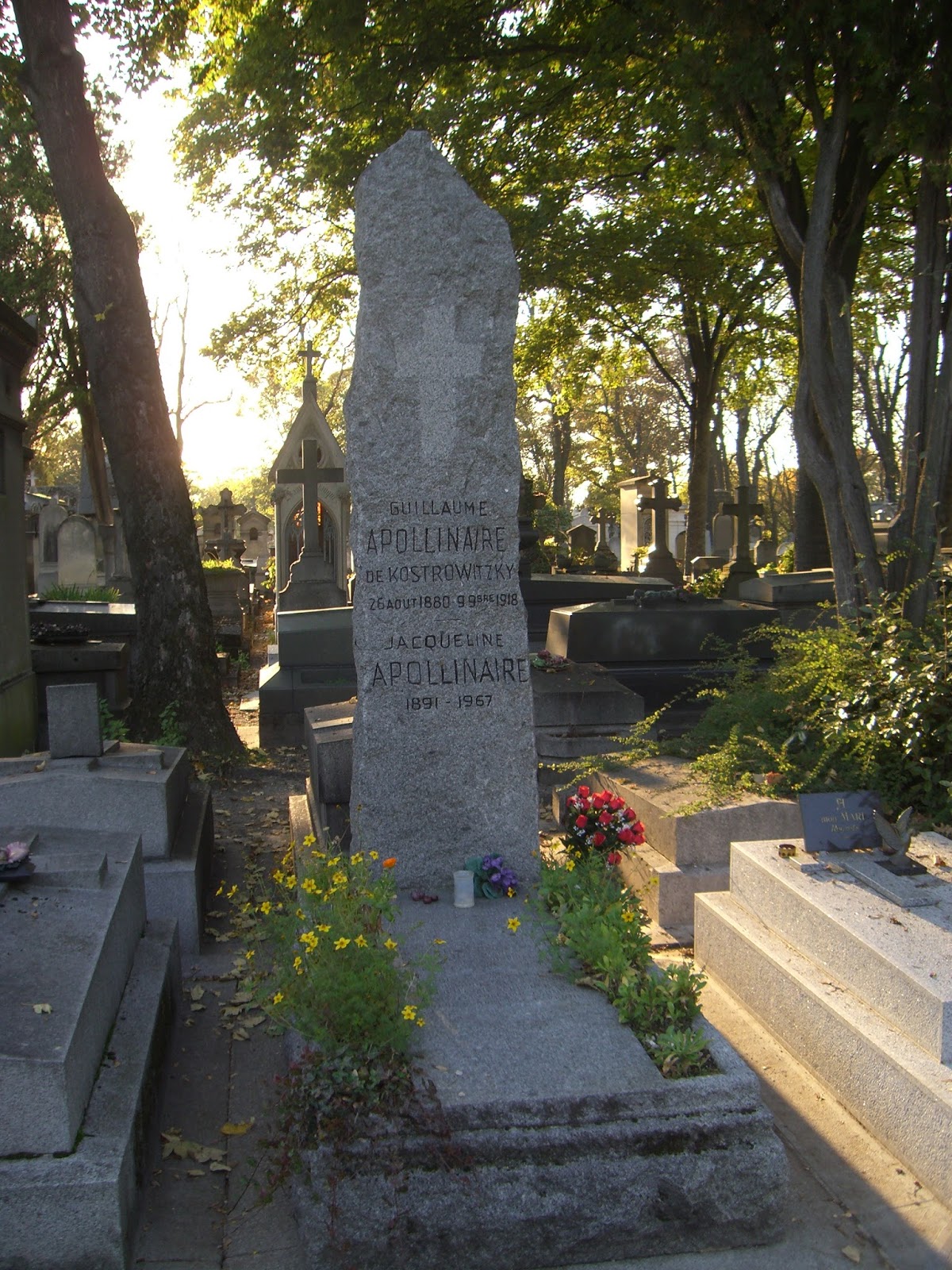 Littérature et Société GUILLAUME APOLLINAIRE, POÈTE DE LA GRANDE