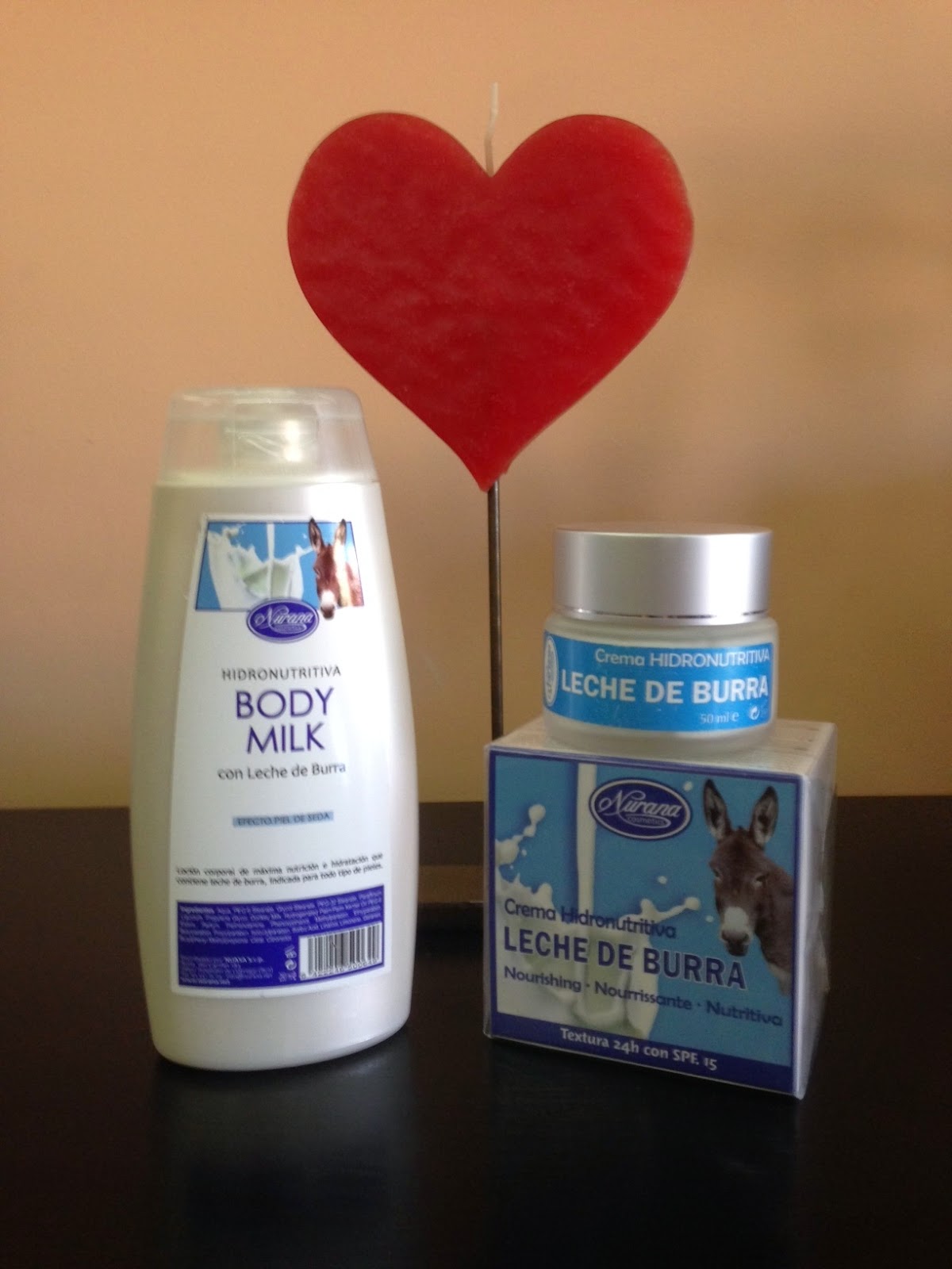 . CREMA DE LECHE DE BURRA EL SECRETO DE CLEOPATRA LLEGA A LA