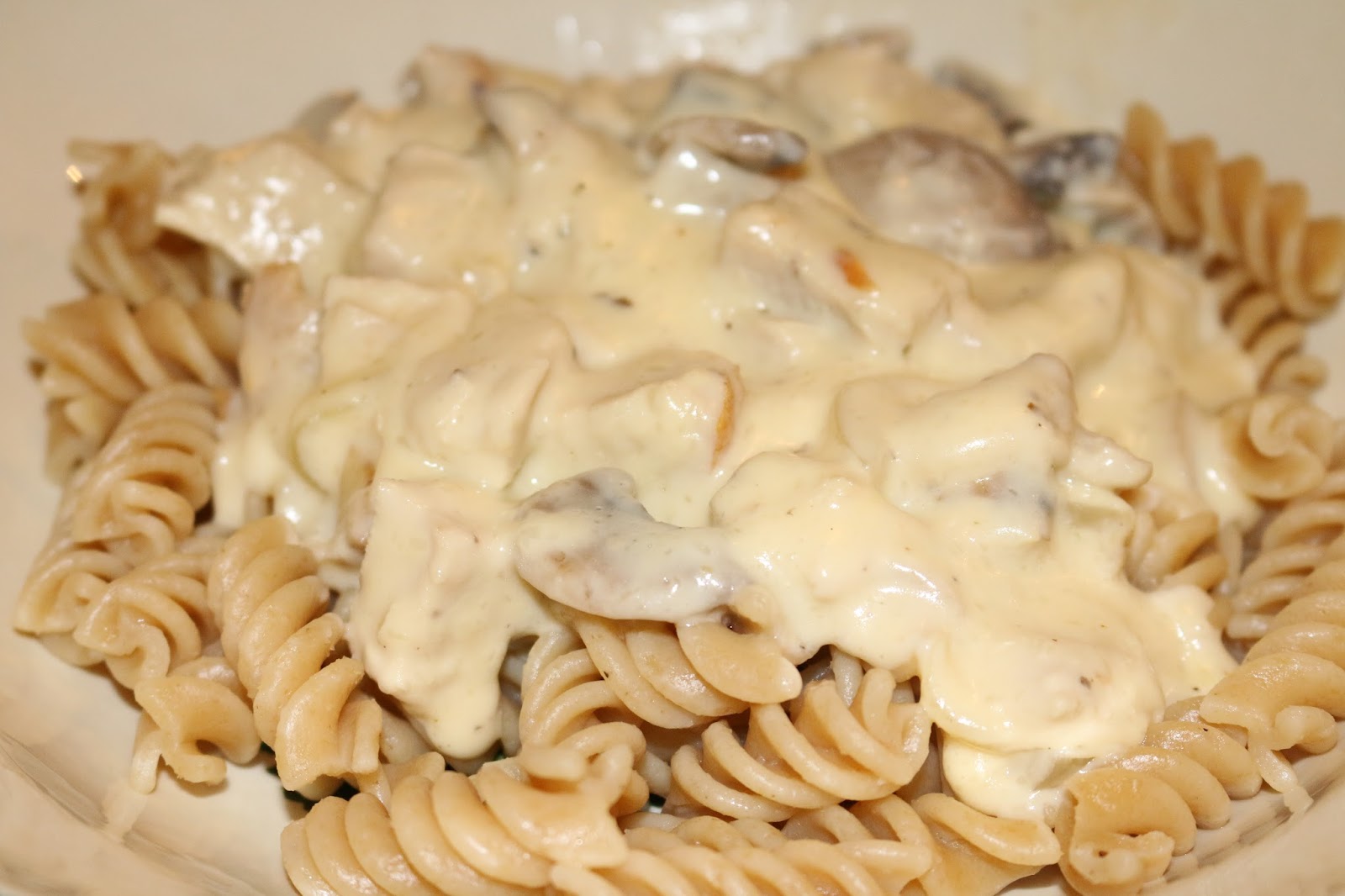 JibberJabberUK Turkey and Mushroom Creamy Pasta