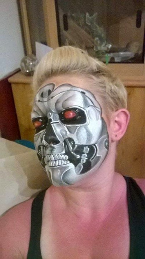 16-Nikki-Shelley-Halloween-Changing-Faces-Body-Paint-www-designstack-co