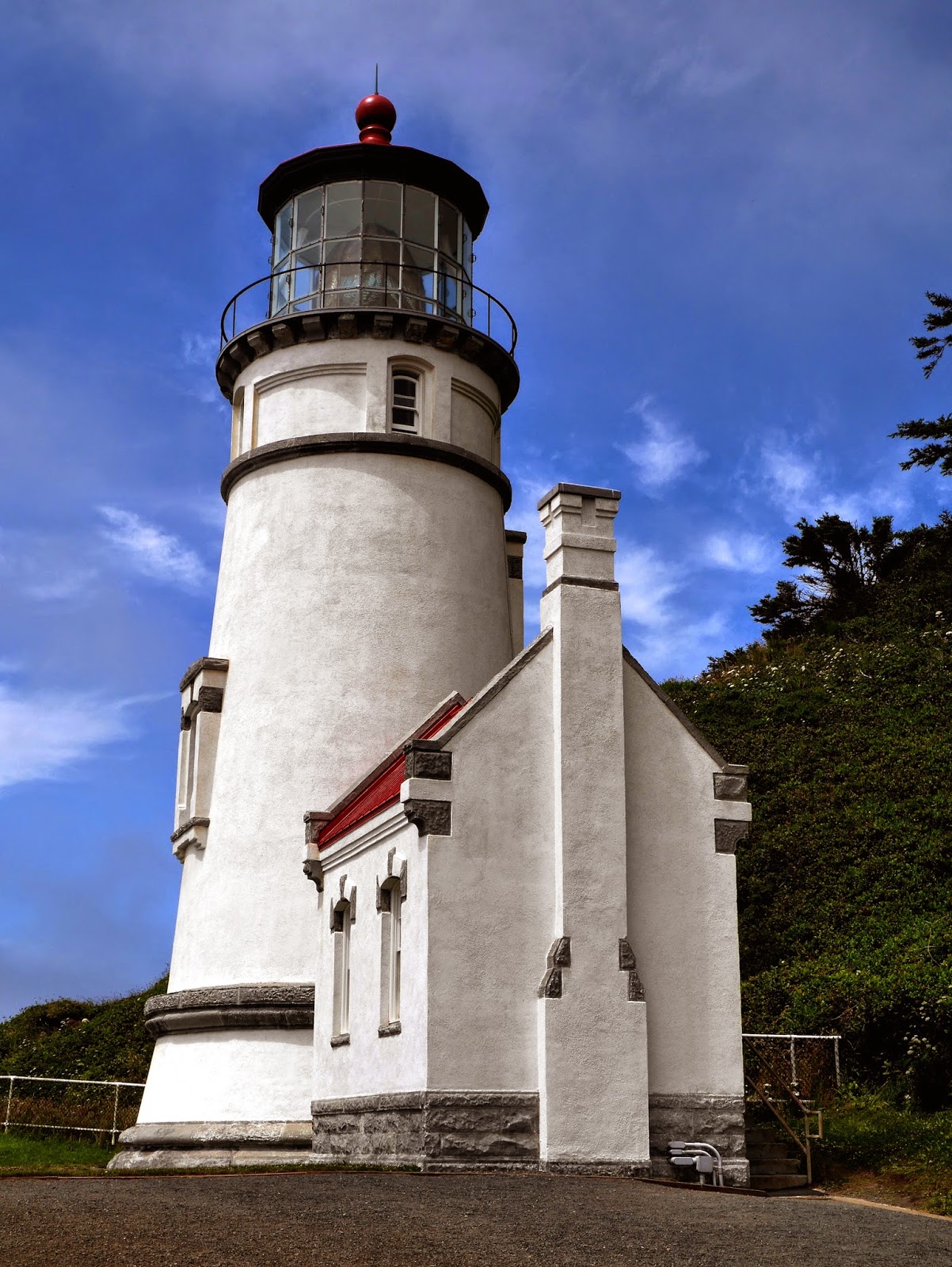 Oregon Coast from Coos Bay to Pacific City, or Two Lighthouses and