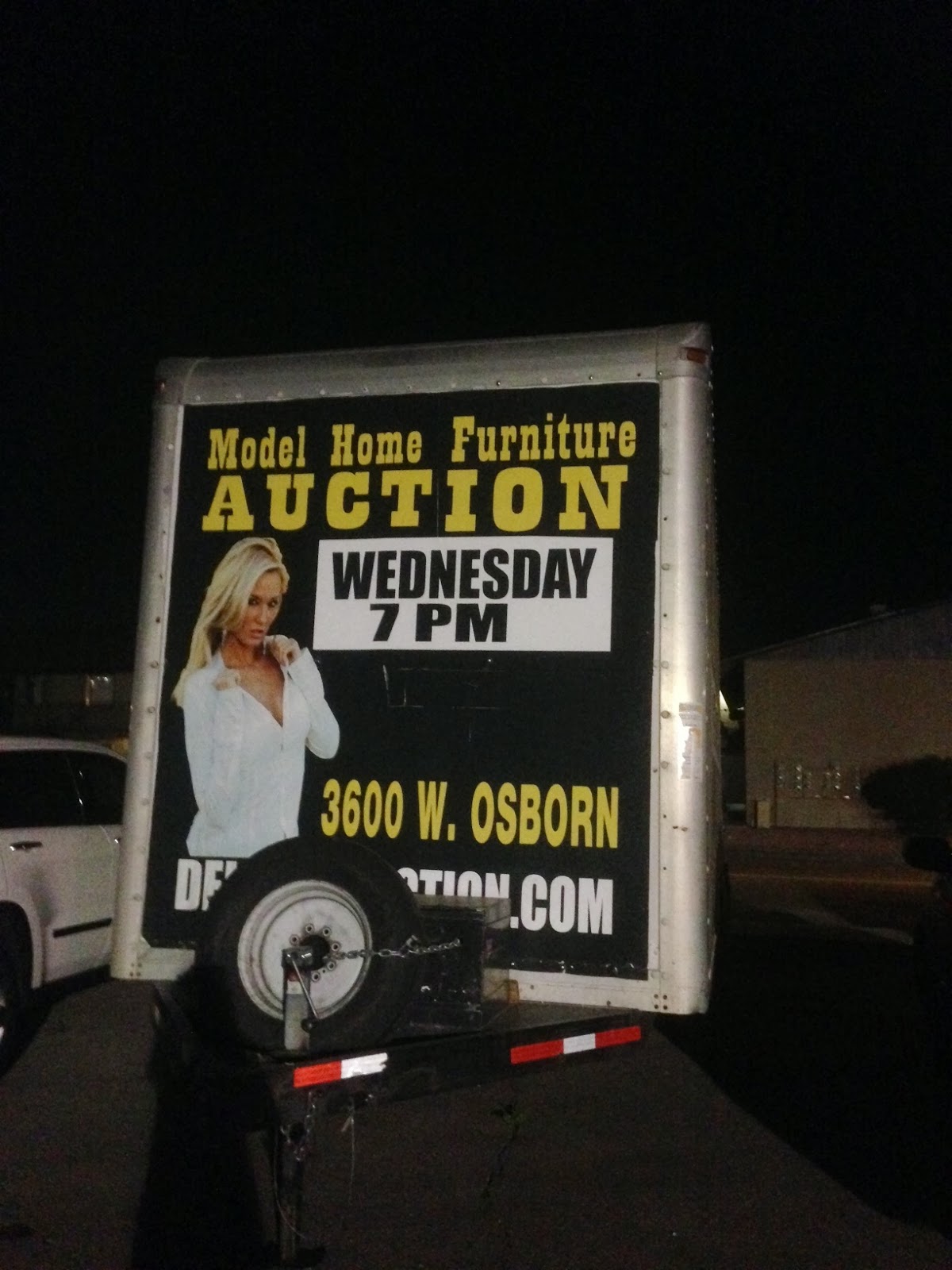 Phoenix Furniture Auction Scratch 'N' Stef