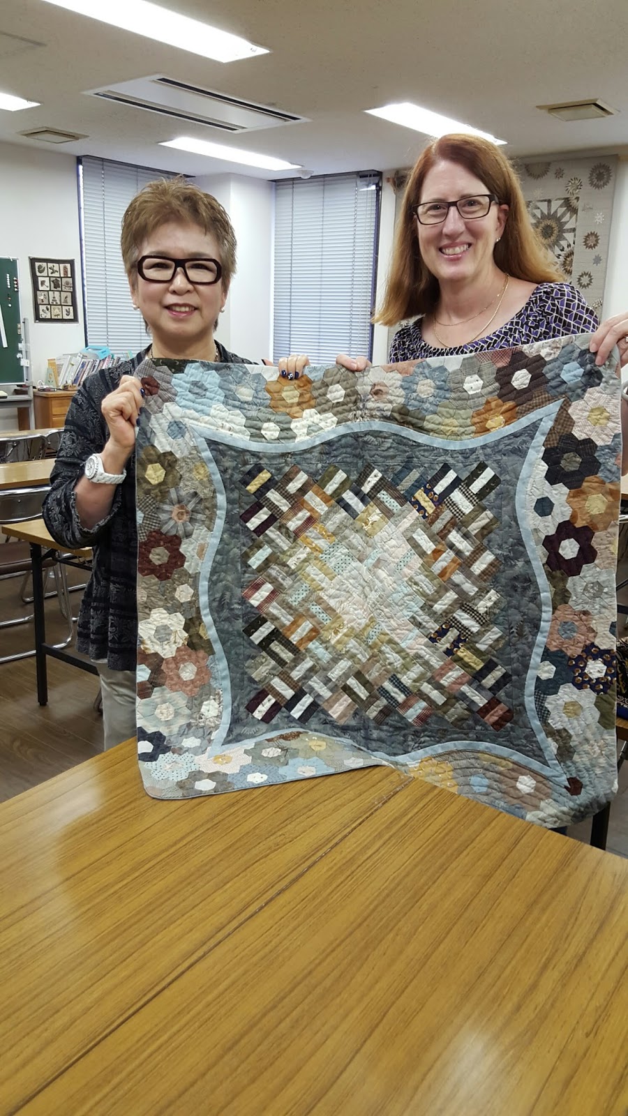 third floor quilts a vist with Yoko Saito at Quilt Party, Tokyo