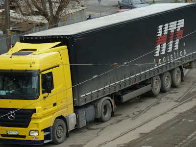 Mercedes Benz Actros 1841 Yelow + Curtain Side Trailer
