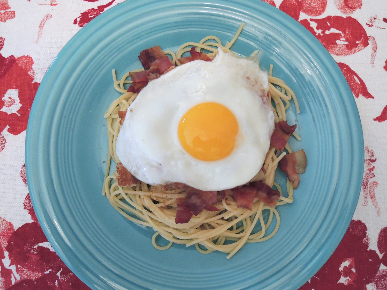 Holly Goes Lightly Bacon and Eggs Pasta