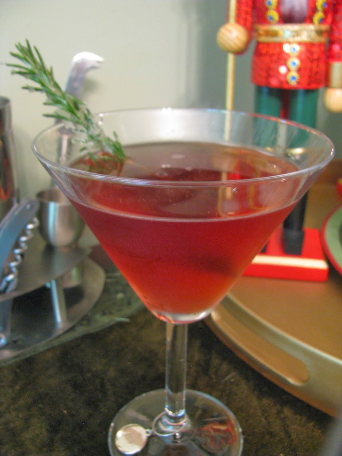 Cocktails and High Heels Christmas cocktail Rosemary Cosmo