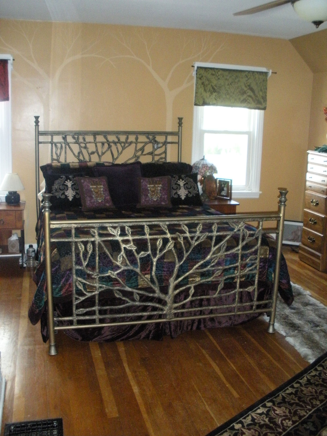 CattyCorner Cottage Our Very Own Tree Bed