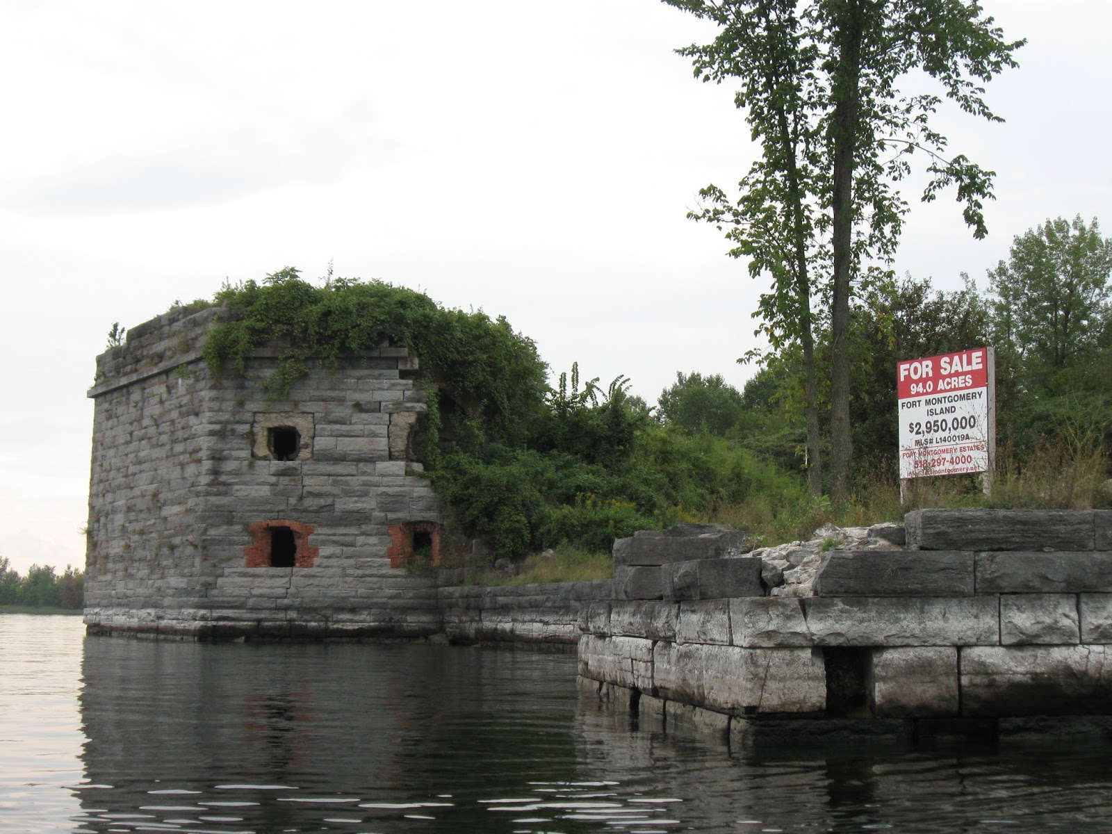 Fort Montgomery on Lake Champlain, built in 1844, abandoned in 1926 r