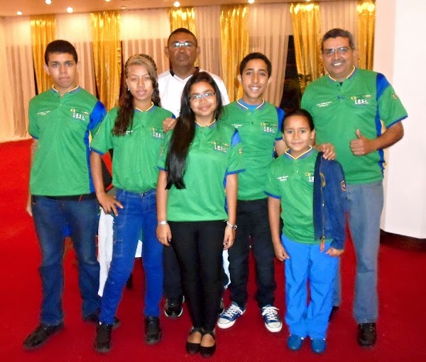 BOLÍVAR CON BUEN COMIENZO EN EL 1ER CLASIFICATORIO DE LA JUVENTUD PORLAMAR 2015 BOLÍVAR CON BUEN COMIENZO EN EL 1ER CLASIFICATORIO DE LA JUVENTUD PORLAMAR 2015