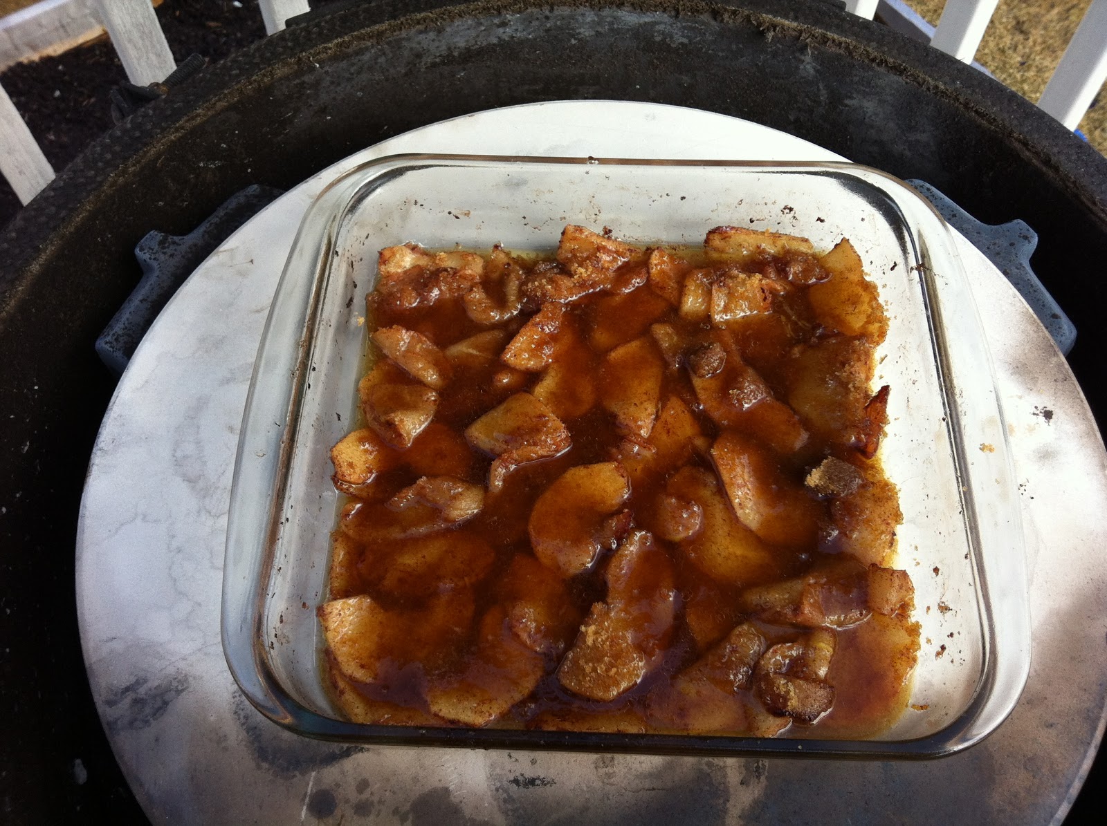 HRM CREATIVE BBQ Apple pancake casserole on the BBQ