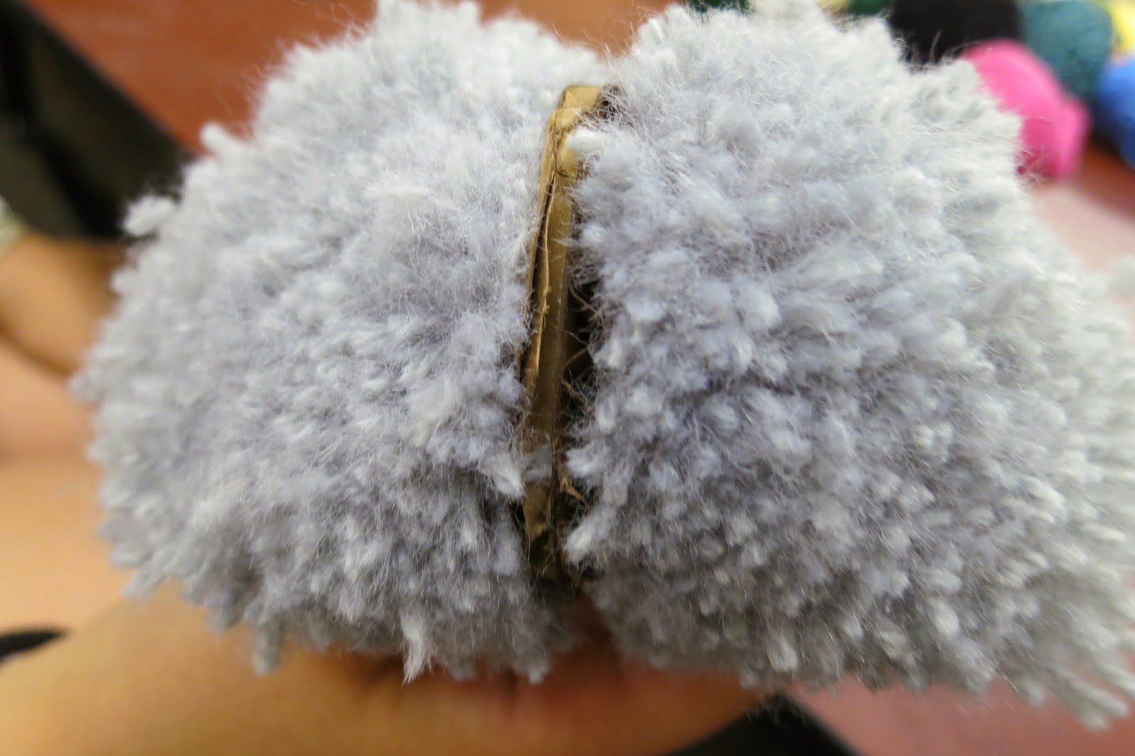 Craft Lab: Giant (and also not-so-giant) Pom-Poms : library makers