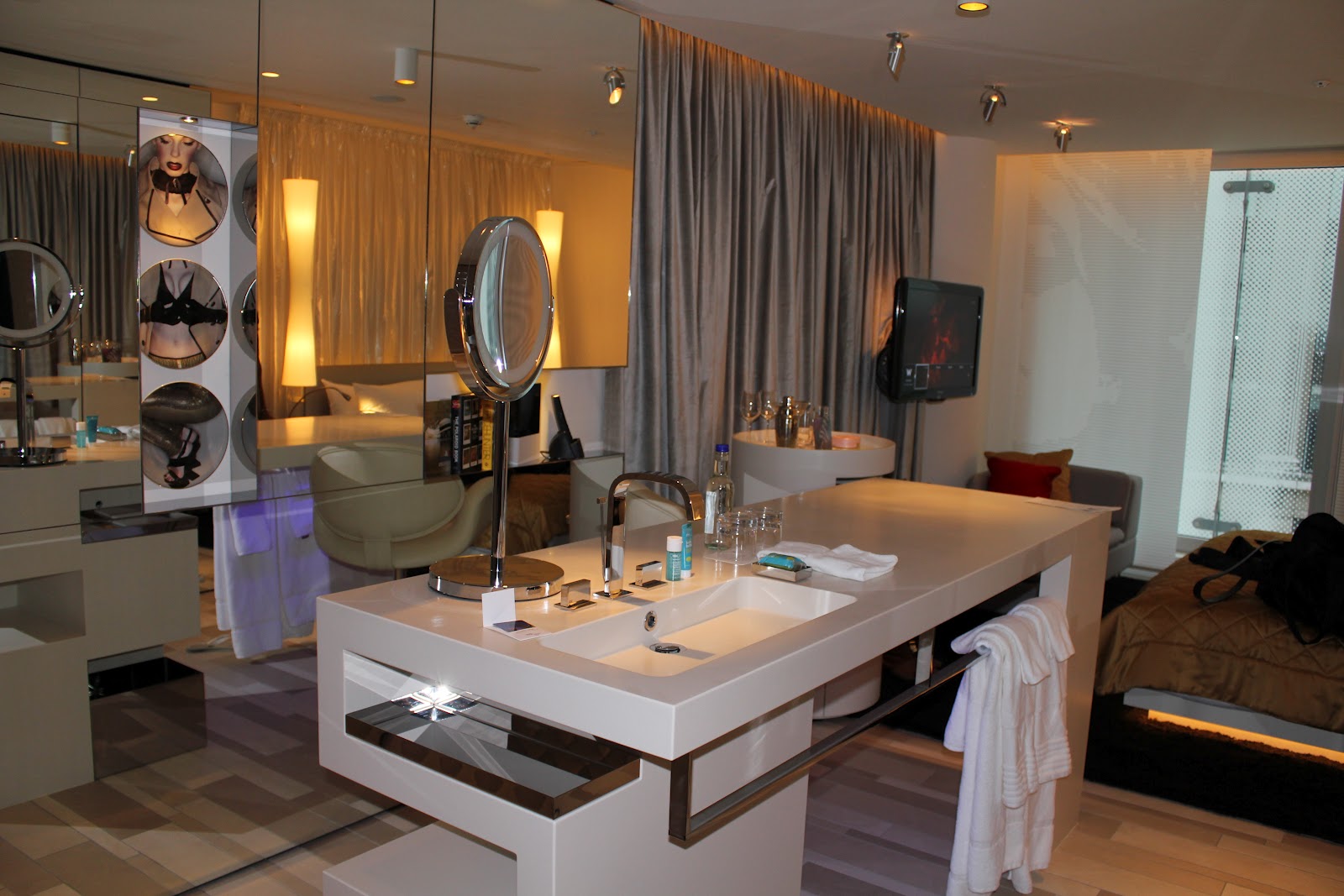 Hotel Review The W hotel, London Fashion Daydreams UK Fashion and