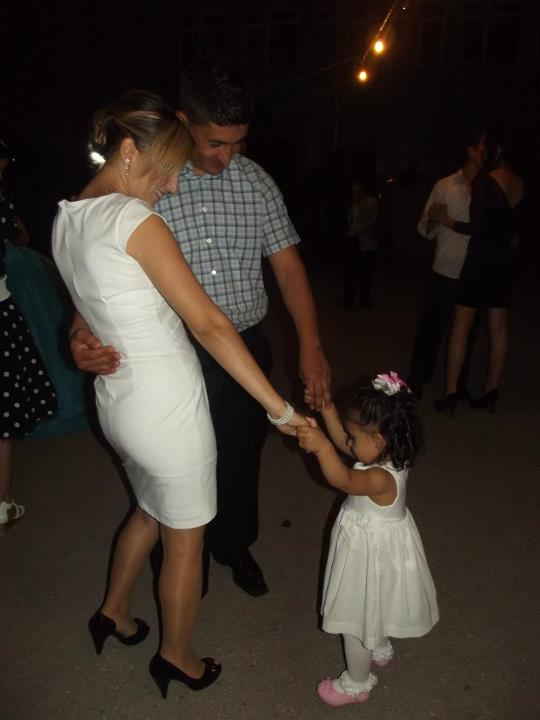 DİLOŞUN AYAK İZLERİ çaldı sazlar, oynadı kızlar..