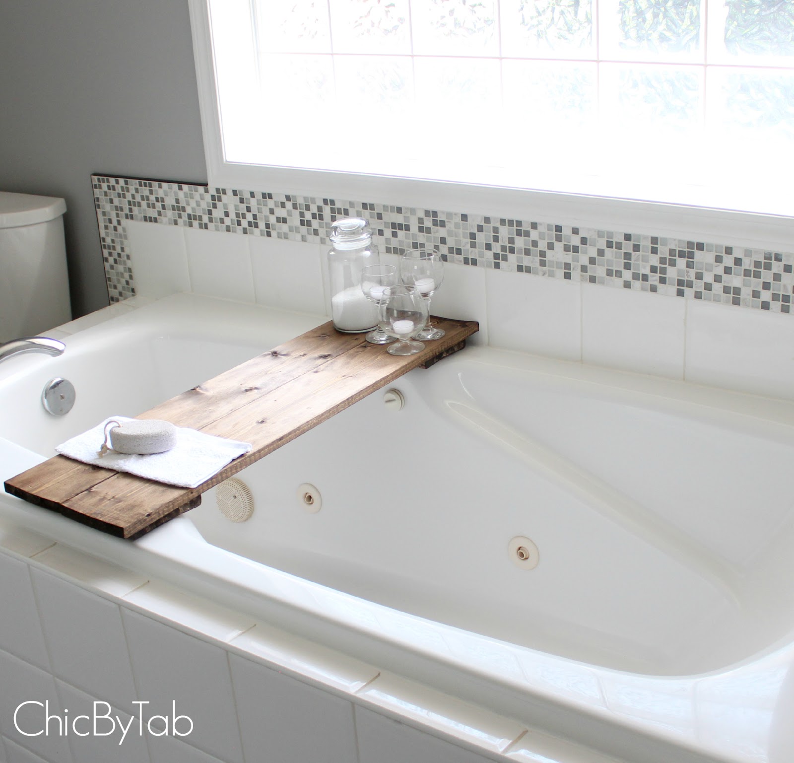 {ChicByTab} DIY Bathtub Shelf Made Easy