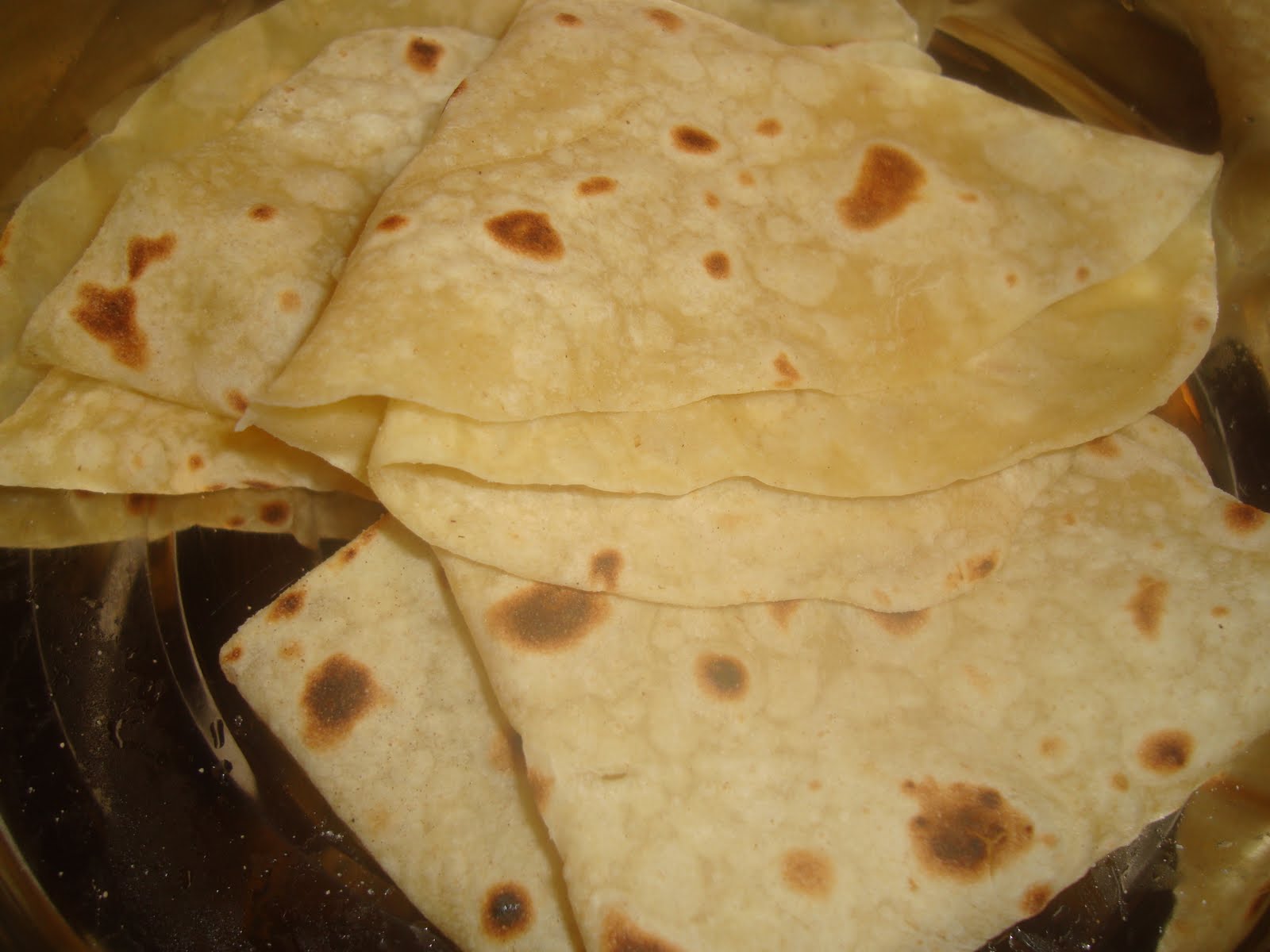 My experiments with cooking Roomali Roti
