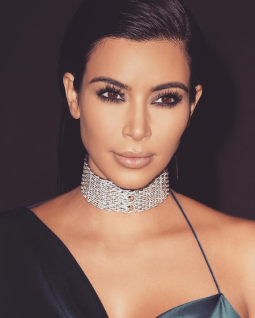 Kim Kardashian asks Kanye West for a $1 million 'push present' for her current pregnancy Kim Kardashian asks Kanye West for a $1 million 'push present' for her current pregnancy
