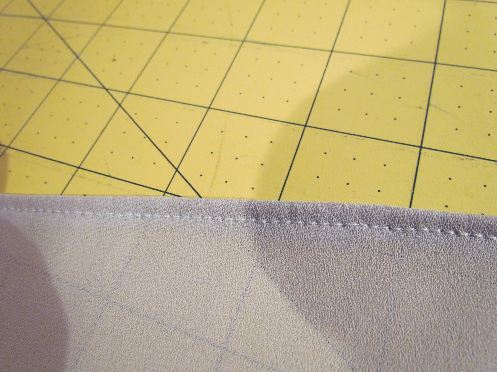 twobutterflies How To Sew A Baby Hem On Delicate Fabrics